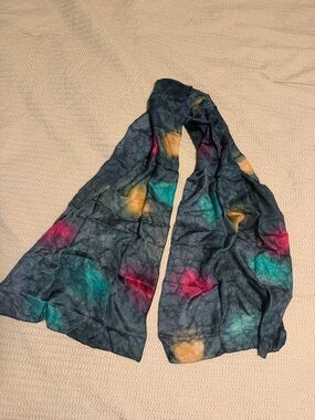 Silk scarf